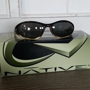 Native polarized sunglasses